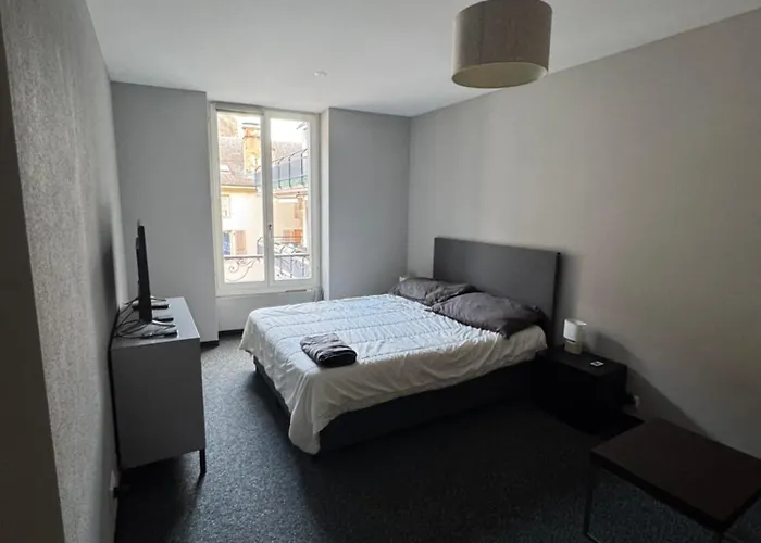 Chambre Au Centre Bed & Breakfast